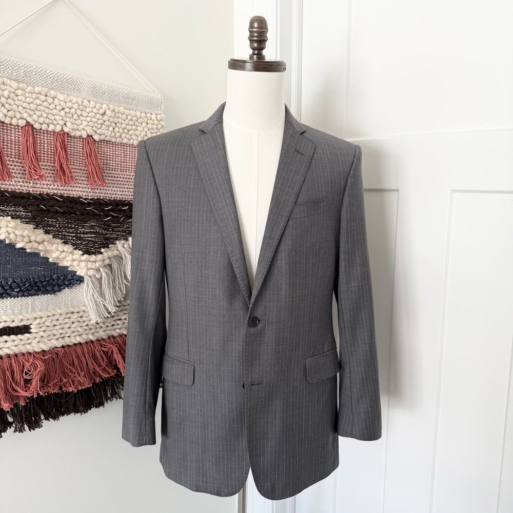 Brooks Brothers Explorer Pinstripe Blazer Grey Sz 38R